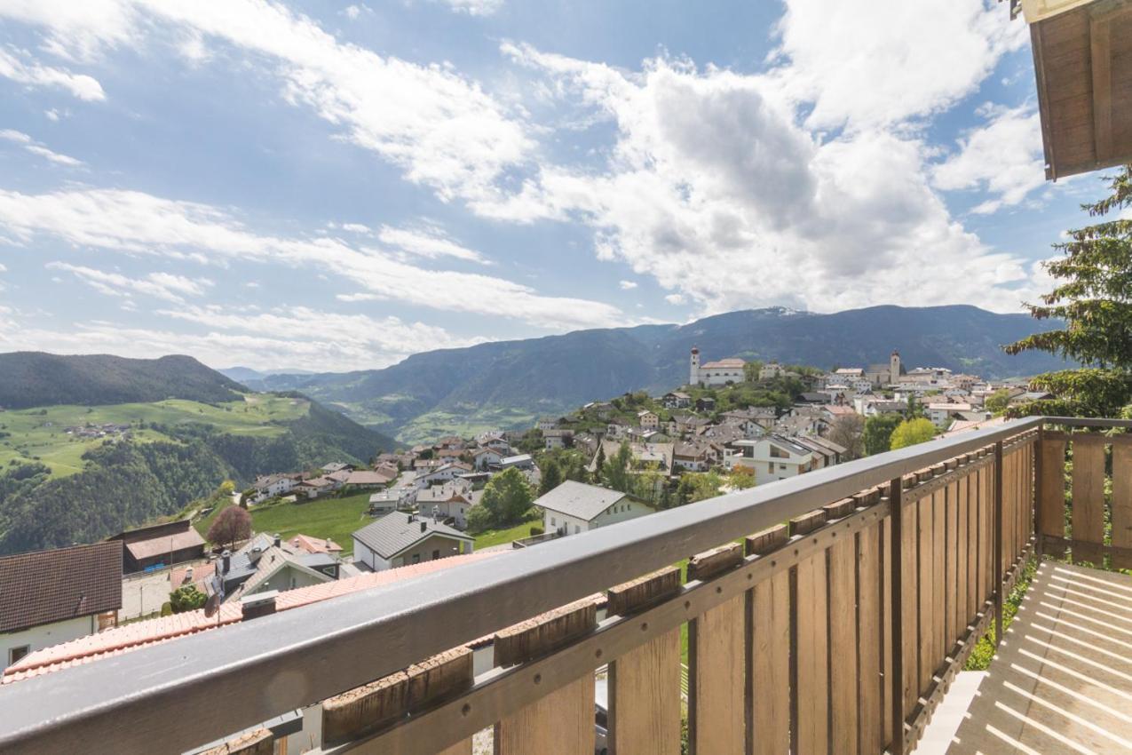 Apartment La Brunella ライオーン エクステリア 写真