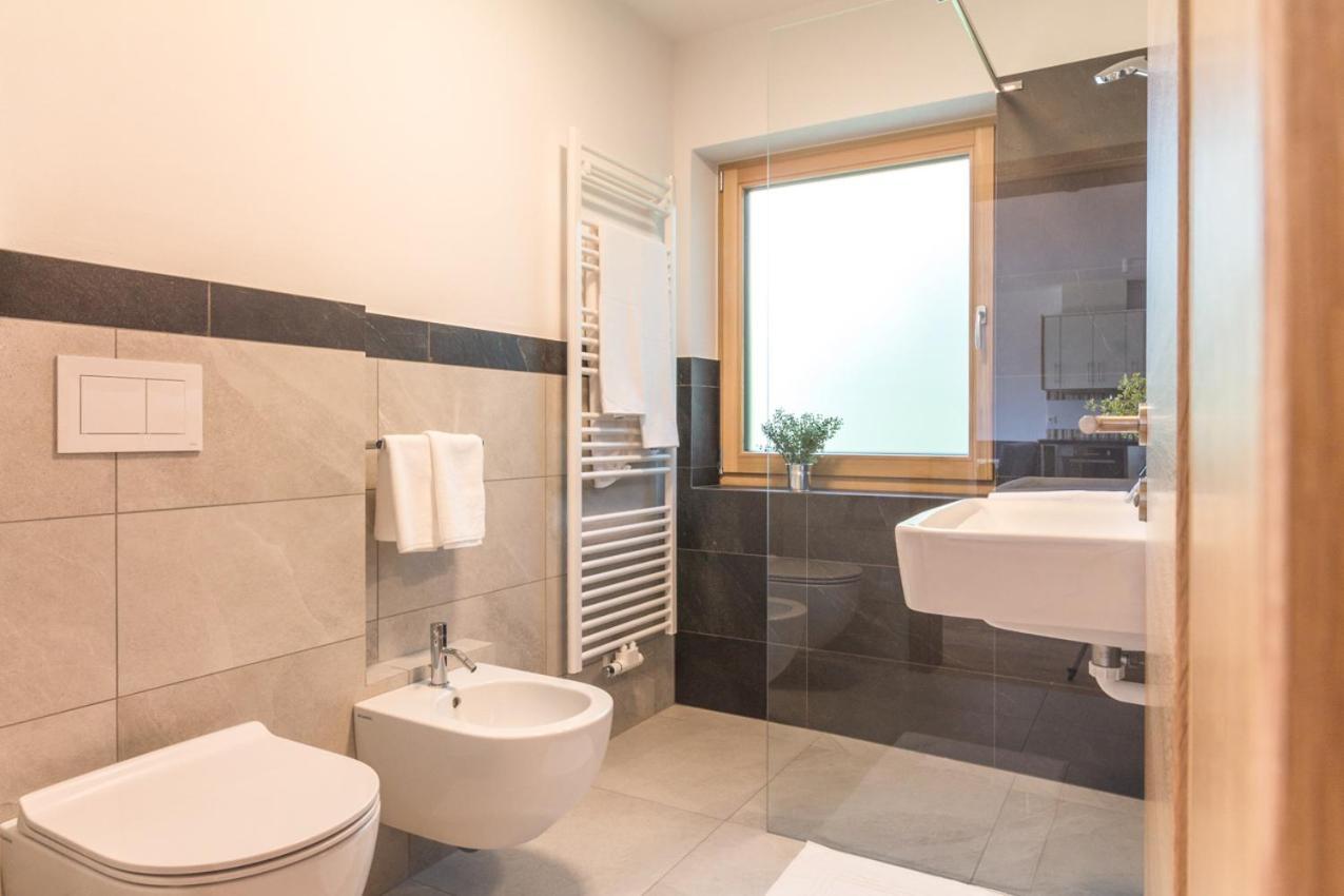 Apartment La Brunella ライオーン エクステリア 写真
